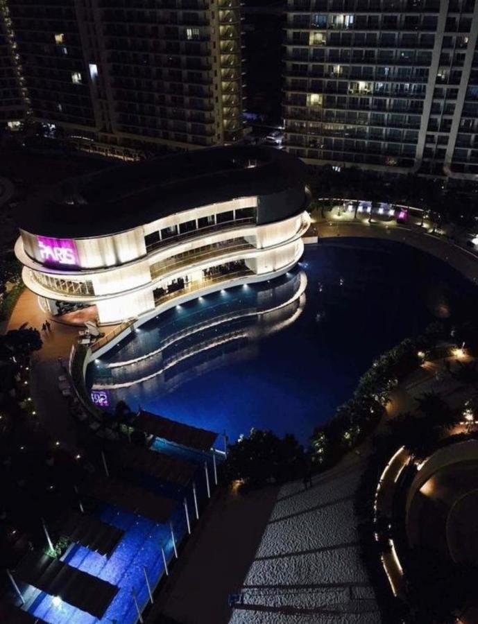 Azure South - Wave Pool - Heart Of The City Paranaque City Экстерьер фото